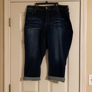 Plus size Denim capris